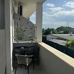 Casa Cristal 3*