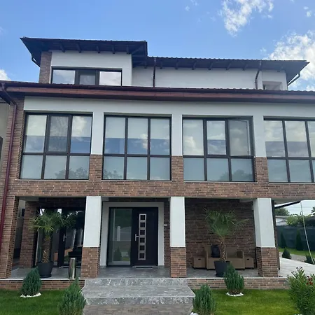 בית הארחה Casa Cristal סולינה